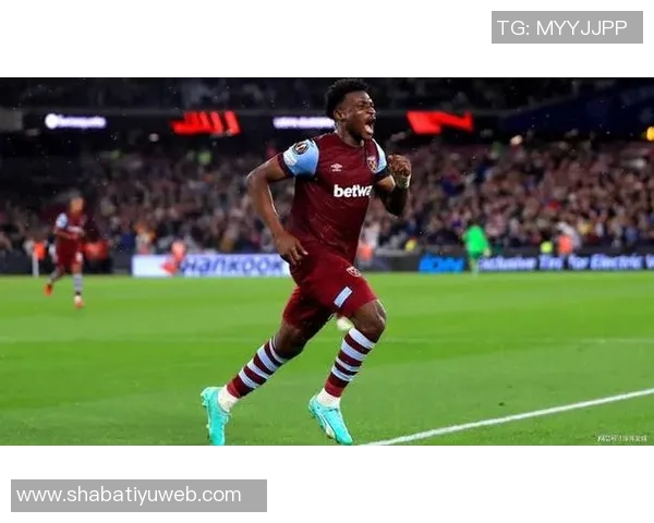 库杜斯本赛季运动战助攻已达四次领跑英超小心枪手防线